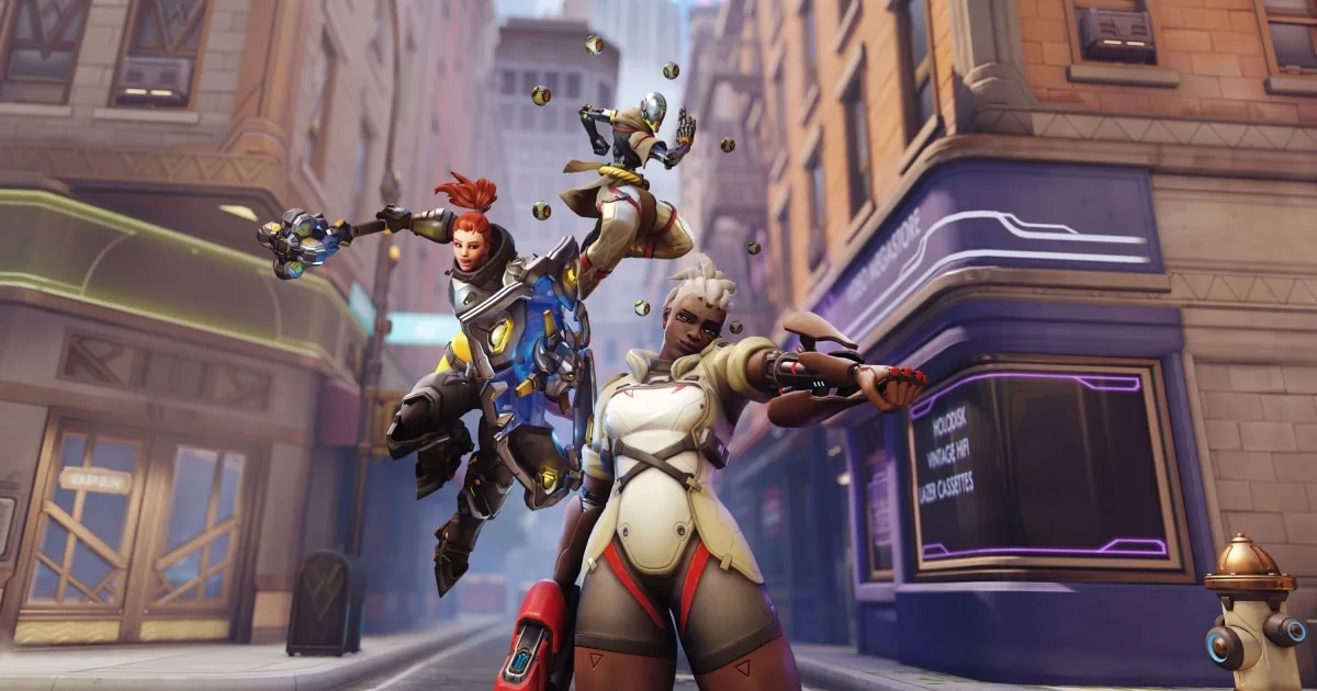 Герои Overwatch на городской улице